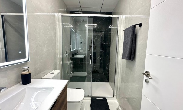 Venta - Apartamento piso -
Torrevieja - Playa del cura