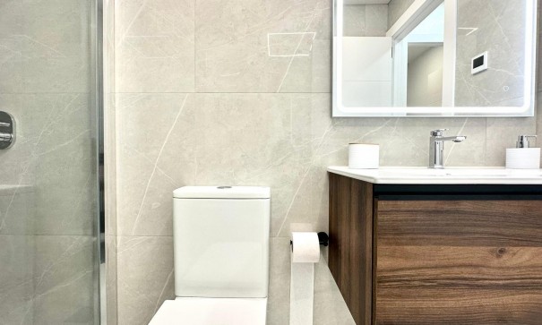 Venta - Apartamento piso -
Torrevieja - Playa del cura