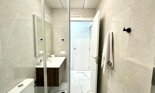 Sale - Apartment Flat -
Torrevieja - Playa del cura