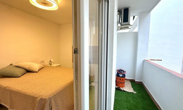 Sale - Apartment Flat -
Torrevieja - Playa del cura