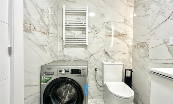 Sale - Apartment Flat -
Torrevieja - Playa del cura