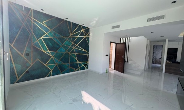 Herverkoop - Vrijstaande Villa -
Torrevieja