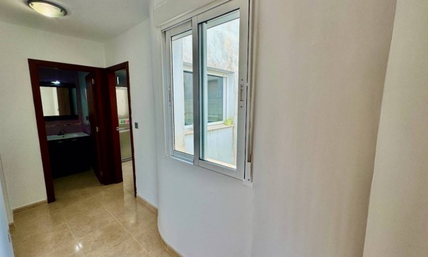 Videresalg - Lejlighed lejlighed -
Benijofar