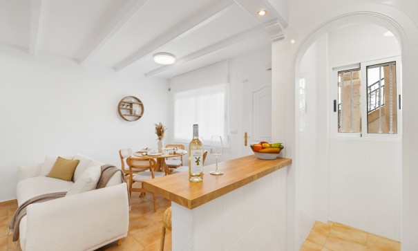 Sale - Town house -
Orihuela Costa - Villamartín