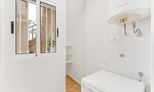 Sale - Town house -
Orihuela Costa - Villamartín