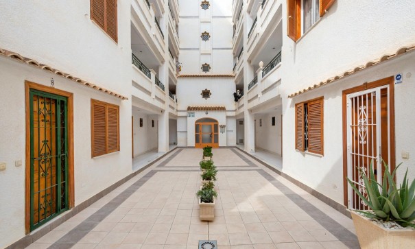 Sale - Apartment Flat -
Torrevieja - La Mata