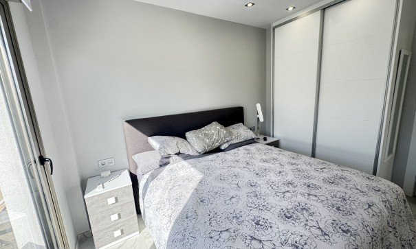 Resale - Freistehende Villa -
Villamartín