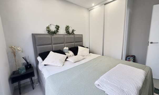 Sale - Detached Villa -
Villamartín - V