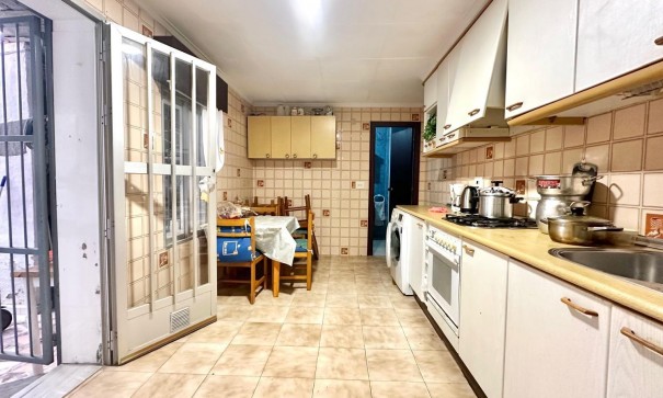 Sale - Town house -
Torrevieja - Playa del cura