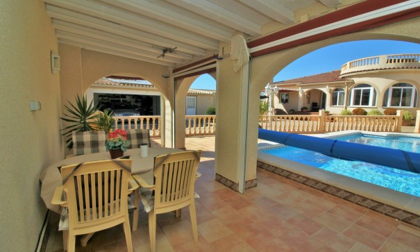 Sale - Detached Villa -
Torrevieja - La Siesta