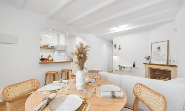 Sale - Town house -
Villamartín - Monte Golf