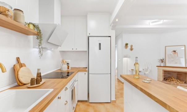 Sale - Town house -
Villamartín - Monte Golf