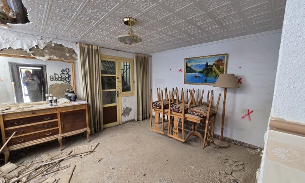 Återförsäljning - Investeringsprojekt -
SAX