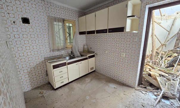 Återförsäljning - Investeringsprojekt -
SAX