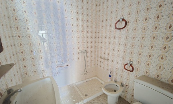 Återförsäljning - Investeringsprojekt -
SAX