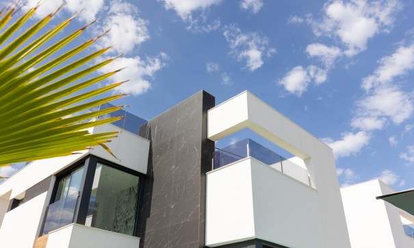 Sale - Detached Villa -
Torrevieja - Torreta florida