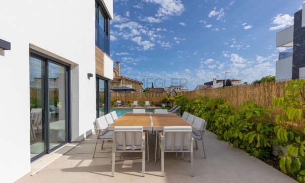 Sale - Detached Villa -
Torrevieja - Torreta florida