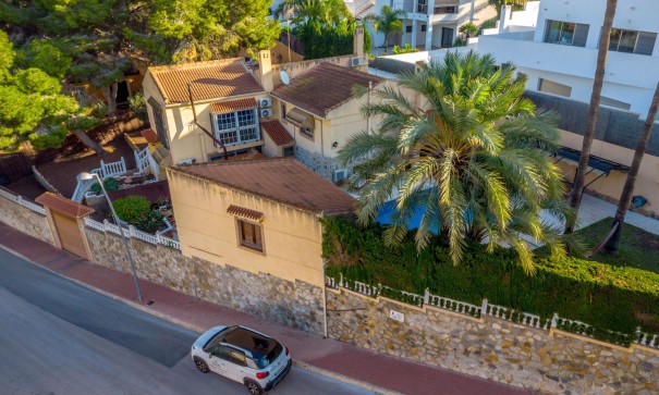 Sale - Detached Villa -
Torrevieja - Los balcones