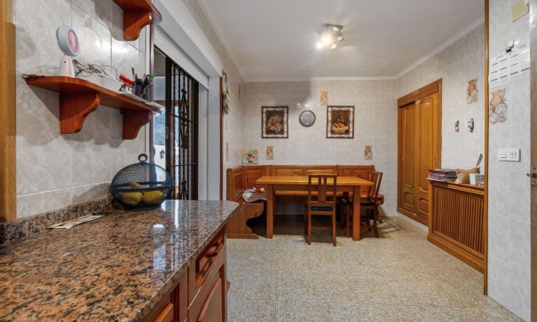 Sale - Detached Villa -
Torrevieja - Los balcones