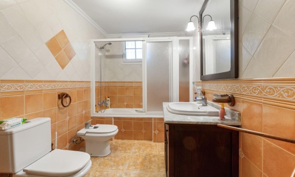 Sale - Detached Villa -
Torrevieja - Los balcones