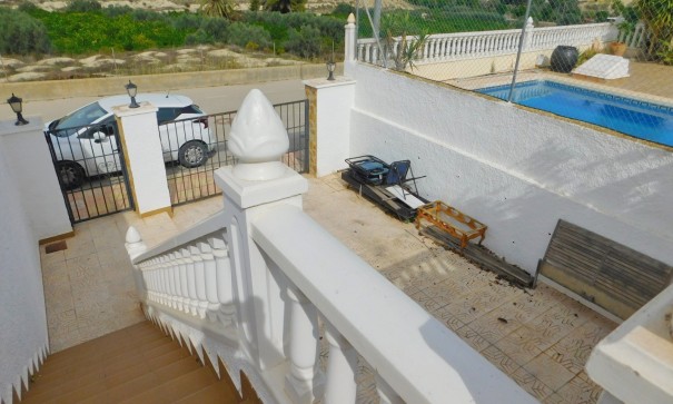 Herverkoop - Vrijstaande Villa -
Bigastro