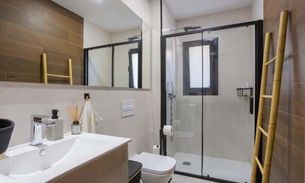 Videresalg - Fritliggende villa -
Ciudad Quesada - Rojales - Rojales