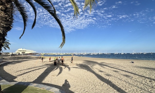 Sale - Town house -
San Javier