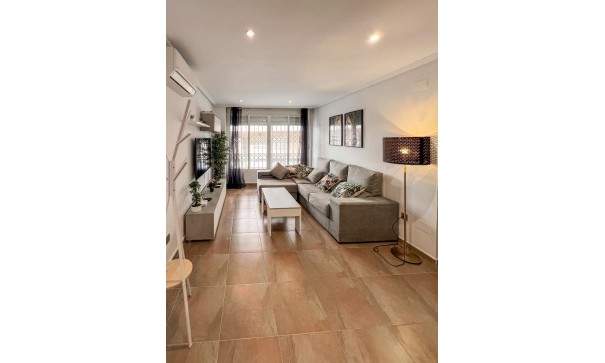 Sale - Apartment Flat -
Playa del Cura - Torrevieja