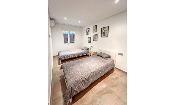 Sale - Apartment Flat -
Playa del Cura - Torrevieja