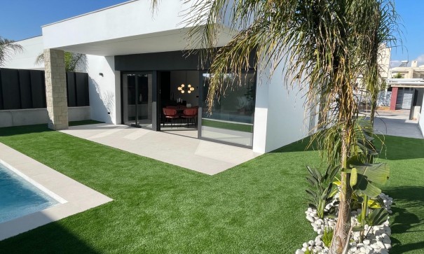 Nowa konstrukcja - Willa wolnostojąca -
Molina De Segura - Urb. La Quinta