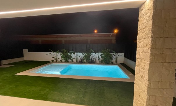 Nowa konstrukcja - Willa wolnostojąca -
Molina De Segura - Urb. La Quinta