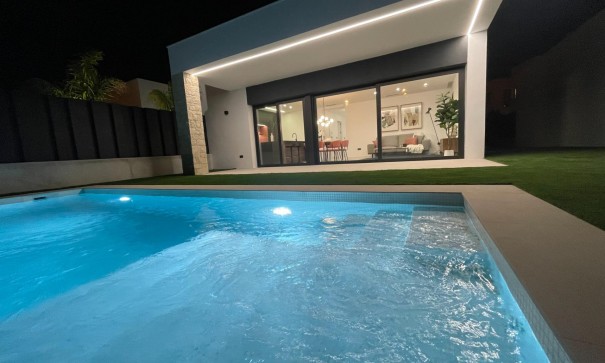 Nowa konstrukcja - Willa wolnostojąca -
Molina De Segura - Urb. La Quinta