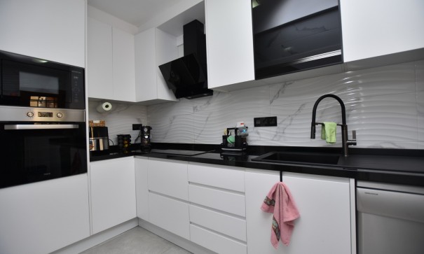 Sale - Town house -
Algorfa - La Finca Golf Resort