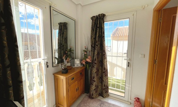 Sale - Detached Villa -
Ciudad Quesada - Rojales - Airstrip