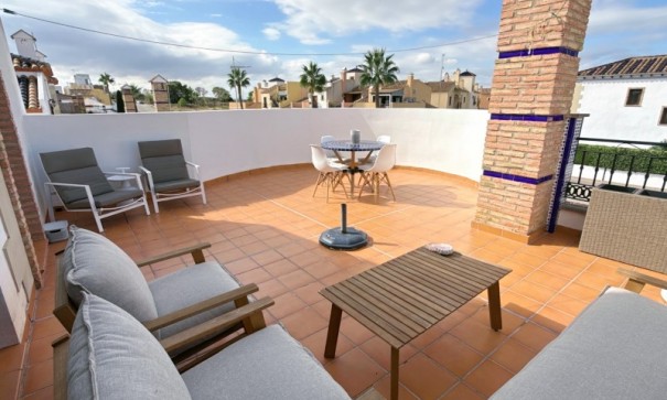 Videresalg - Fritliggende villa -
Algorfa