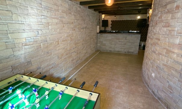 Videresalg - Fritliggende villa -
Algorfa