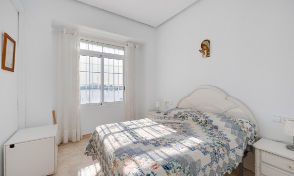 Sale - Apartment Flat -
Torrevieja - Playa del Acequión