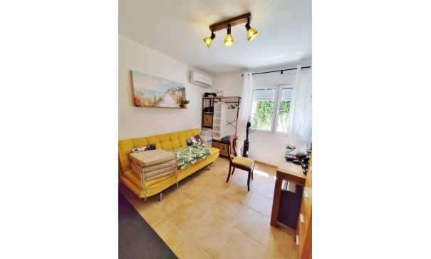 Herverkoop - Vrijstaande Villa -
San Miguel de Salinas