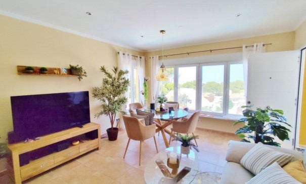 Herverkoop - Vrijstaande Villa -
San Miguel de Salinas