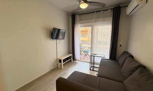 Sale - Apartment Flat -
Torrevieja - Playa de los Locos