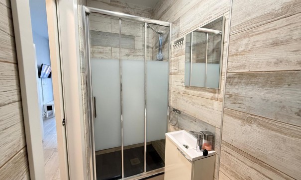 Sale - Apartment Flat -
Torrevieja - Playa de los Locos