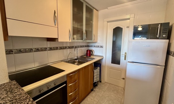 Videresalg - Lejlighed lejlighed -
Algorfa