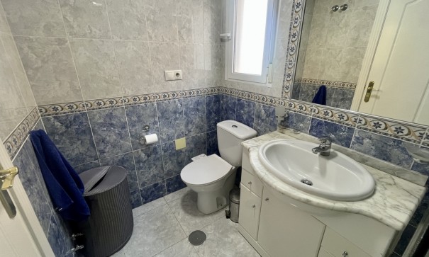 Videresalg - Lejlighed lejlighed -
Algorfa