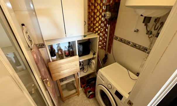 Videresalg - Lejlighed lejlighed -
Algorfa