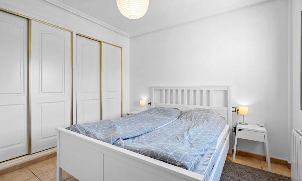 Resale - Freistehende Villa -
Algorfa