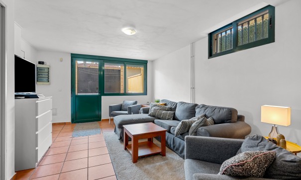 Resale - Freistehende Villa -
Algorfa