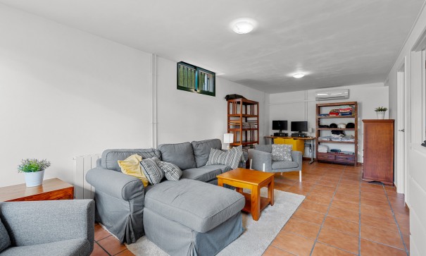 Resale - Freistehende Villa -
Algorfa