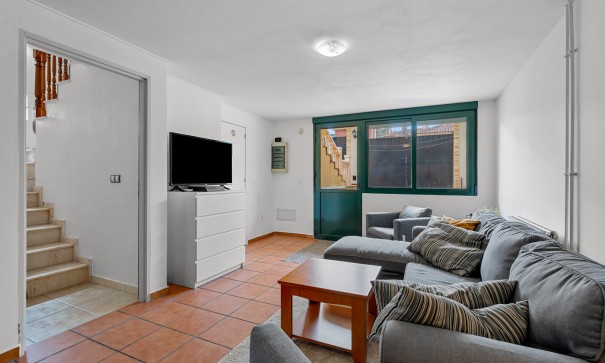 Resale - Freistehende Villa -
Algorfa