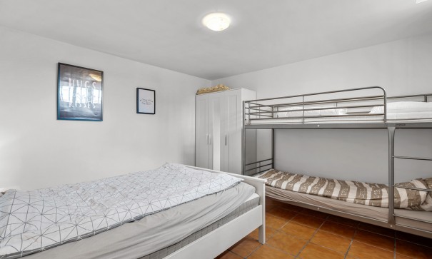 Resale - Freistehende Villa -
Algorfa