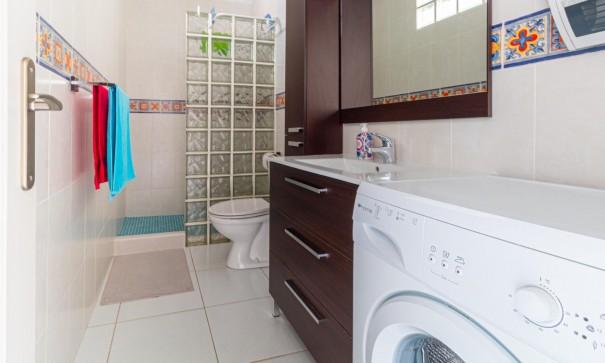 Sale - Apartment Flat -
Torrevieja - Punta prima